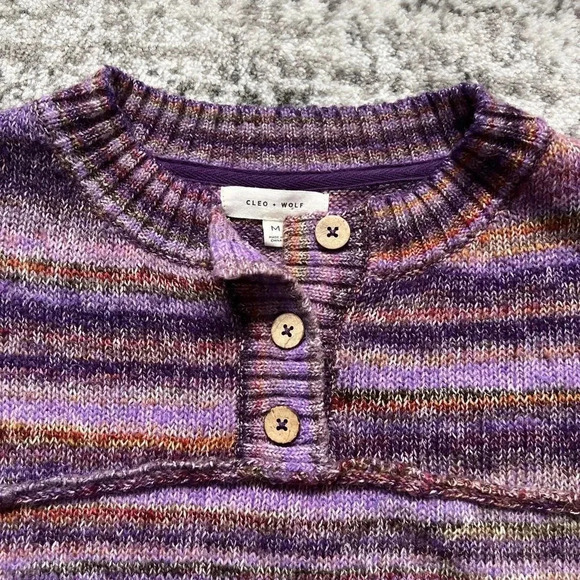 Cleo + Wolf Space Dye Henley Sweater Purple‎ Size Medium - Picture 3 of 8